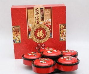 KHAY ĐỰNG BÁNH KẸO CÓ NHẠC