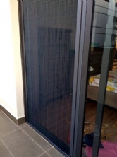 Giá cửa lưới chống muỗi dạng xếp tại Lào Cai